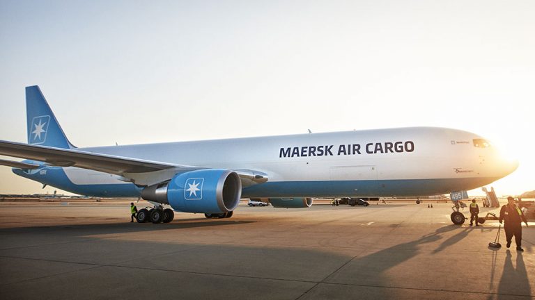 Air Freight vs. Sea Transport: Unveiling the Advantages of Air Cargo Transportation